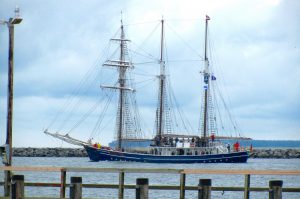 Segelschiff in Warnemünde