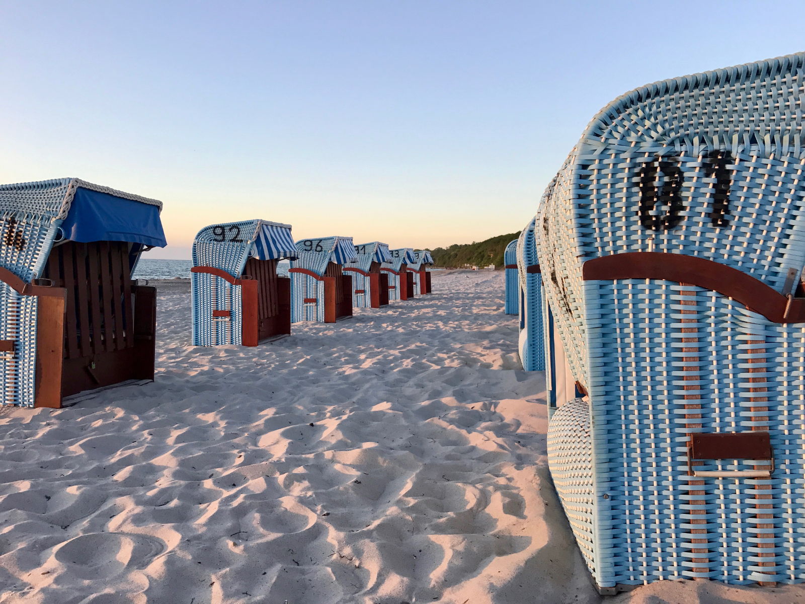 Strandkörbe am Ostsee Strand