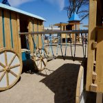 Kletter-Spass für Kinder auf dem Spielplatz in Kühlungsborn